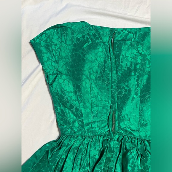 Vintage 60s Brocade Emerald Green Monterey Modes Dress Full Skirt Rockabilly 50s - Picture 9 of 13